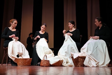 LA CASA DE BERNARDA ALBA